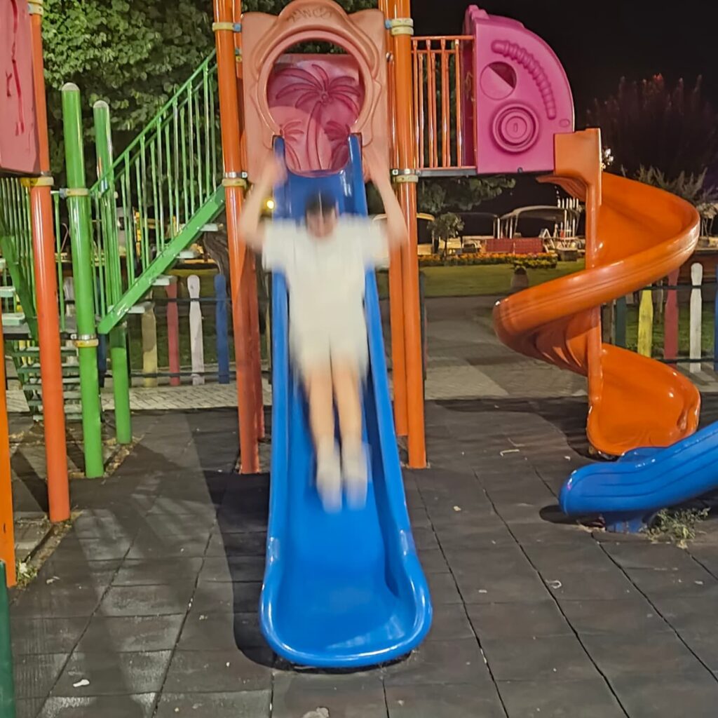 Instagram post from glhdexpreszo. This post is in position 14.