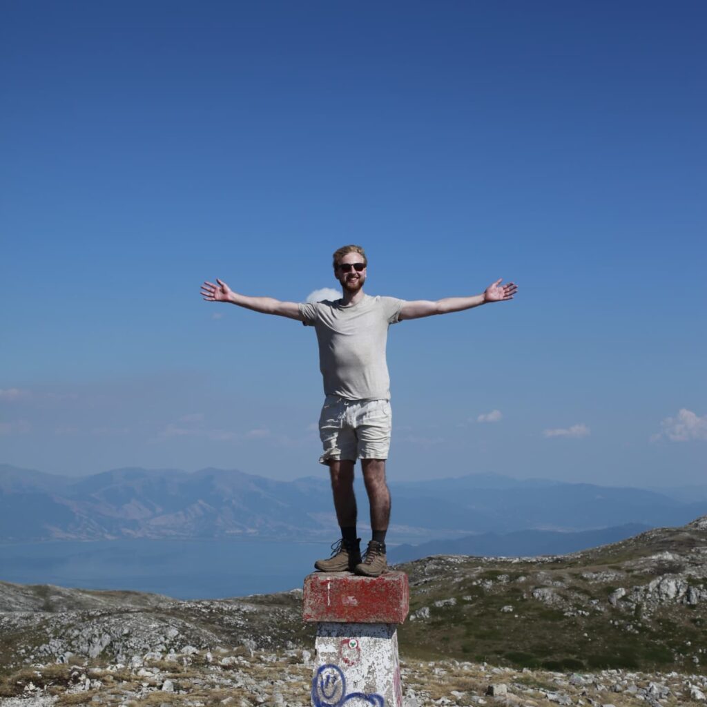 Instagram post from glhdexpreszo. This post is in position 16.