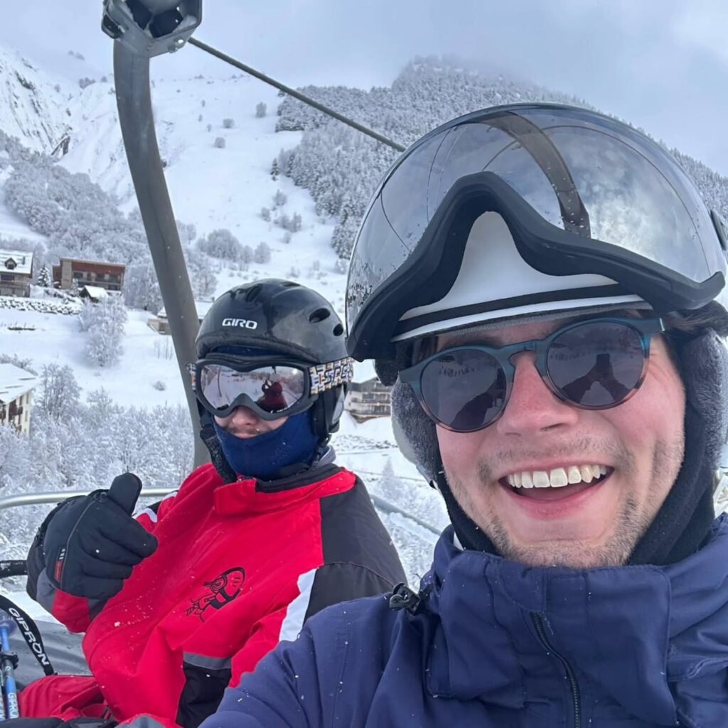 Instagram post from glhdexpreszo. This post is in position 3.