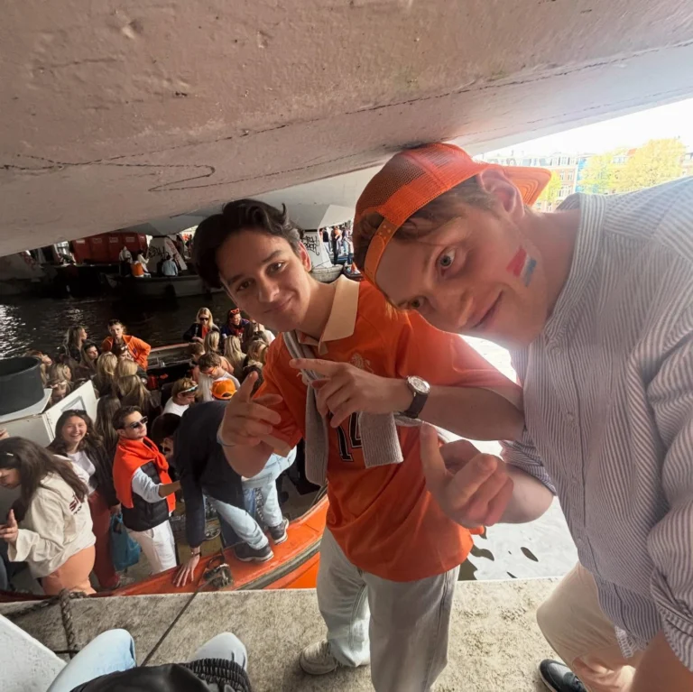 Instagram post from glhdexpreszo. This post is in position 9.