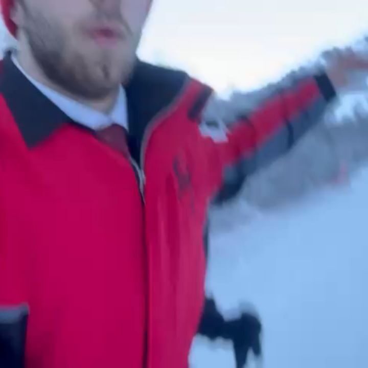 Instagram post from glhdexpreszo. This post is in position 9.