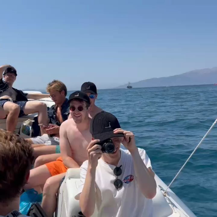 Instagram post from glhdexpreszo. This post is in position 18.