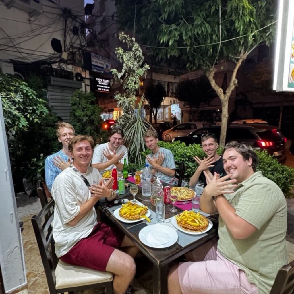 Instagram post from glhdexpreszo. This post is in position 13.