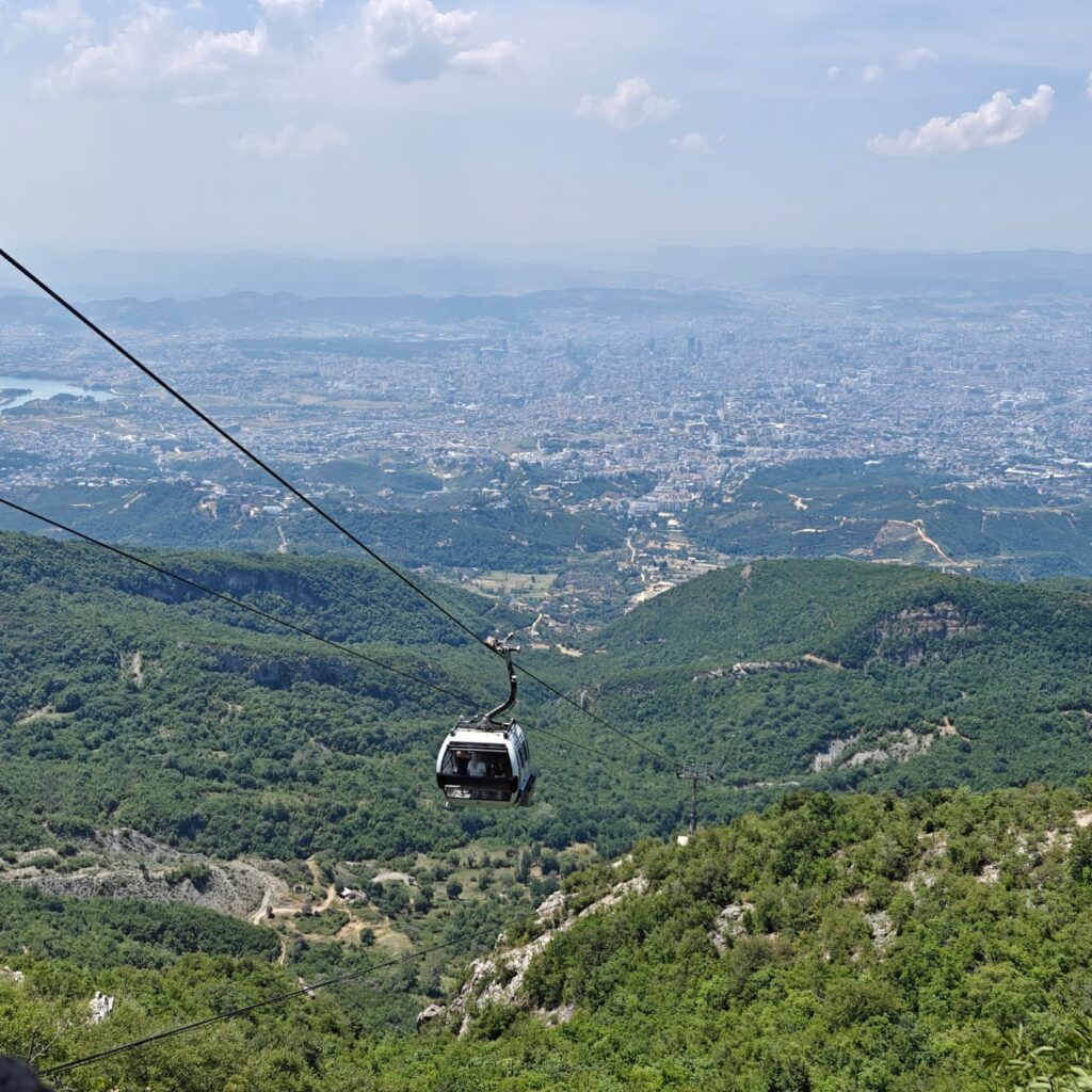 Instagram post from glhdexpreszo. This post is in position 15.