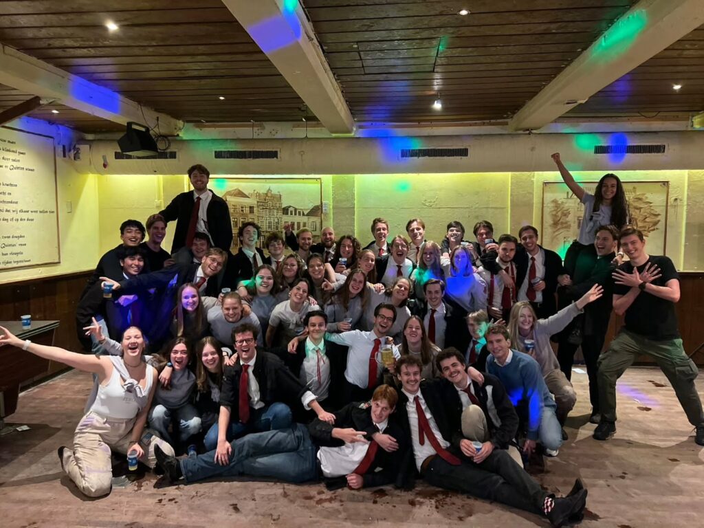 Instagram post from glhdexpreszo. This post is in position 2.