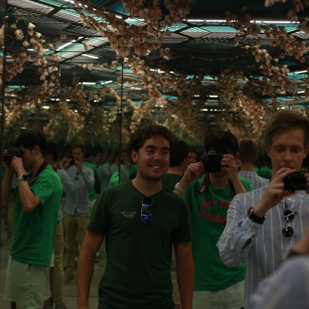 Instagram post from glhdexpreszo. This post is in position 12.