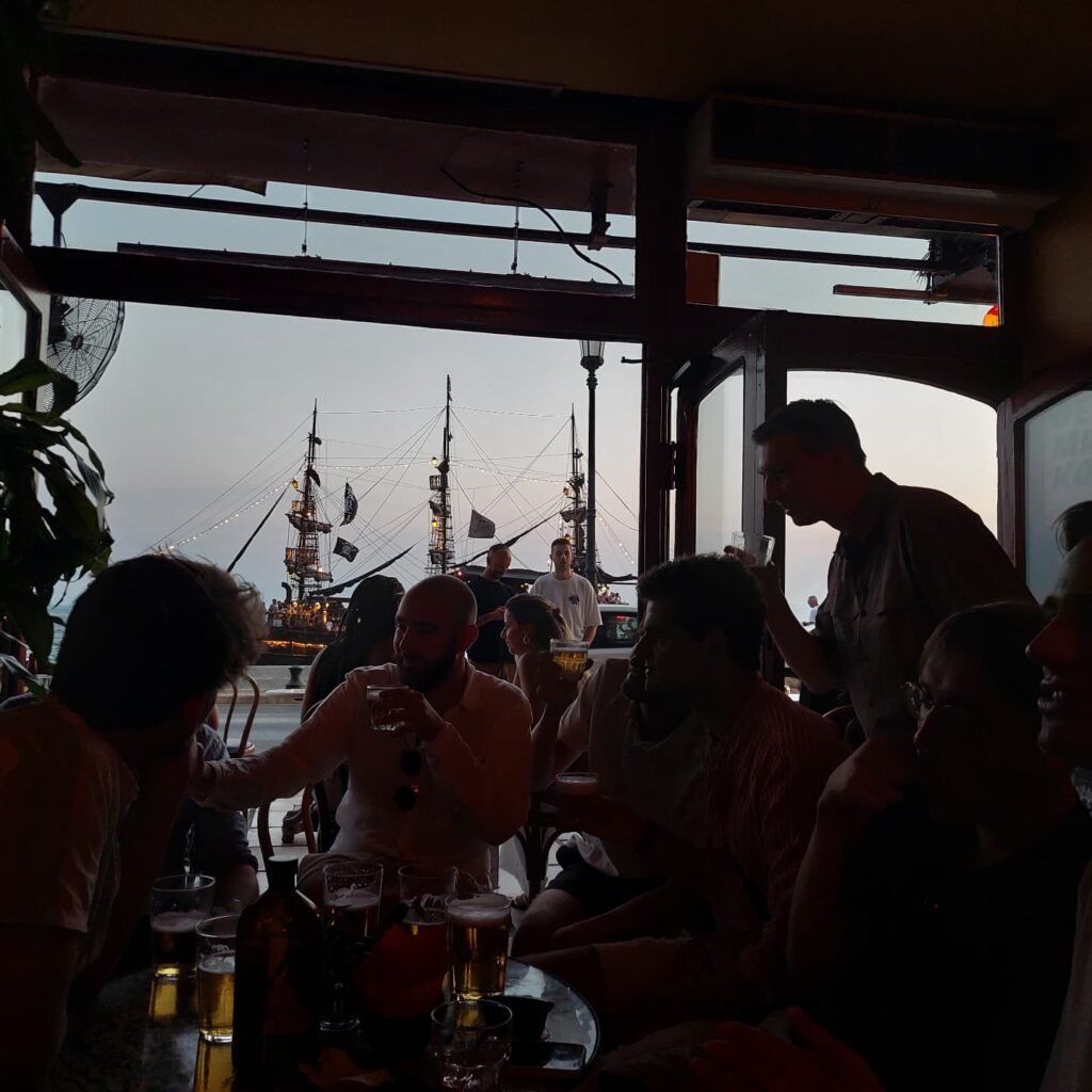 Instagram post from glhdexpreszo. This post is in position 3.